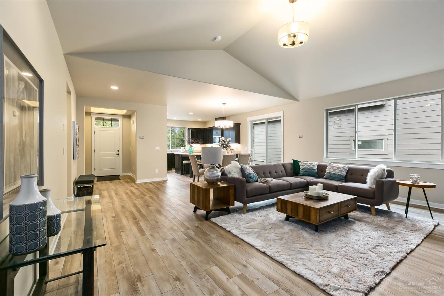 Crescent Creek - Residential