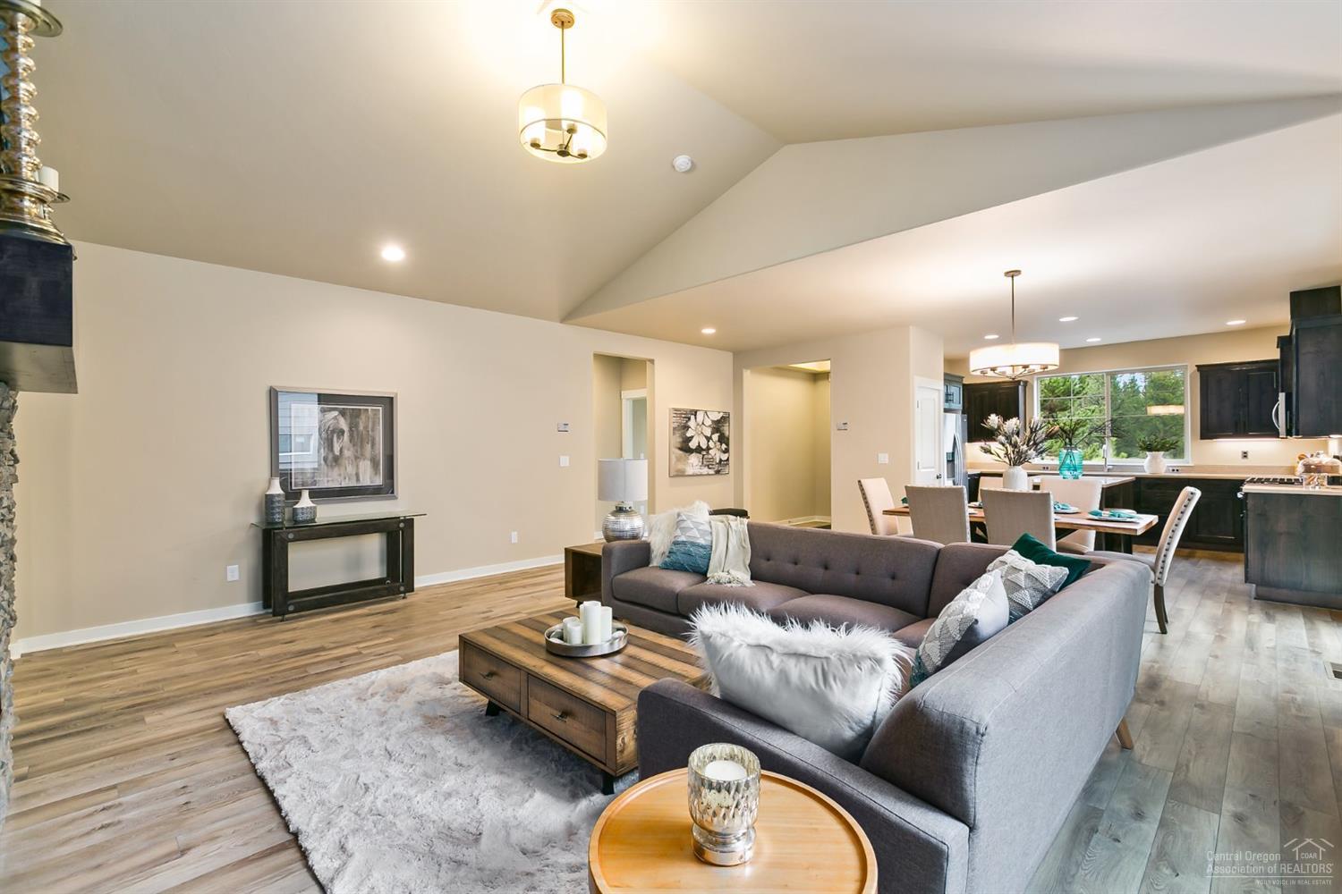 Crescent Creek - Residential