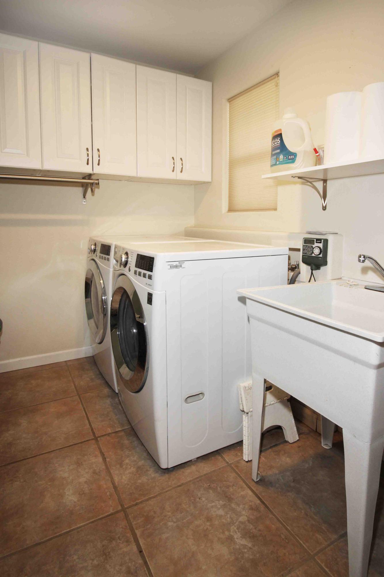 R&W Estates - Residential