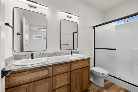 Tiny photo for 734 Dahl Place #16, Medford, OR 97501 (MLS # 220219240)