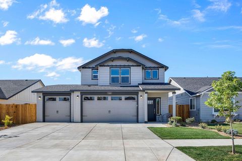 3665 NW 8th Street 24 Redmond OR 97756