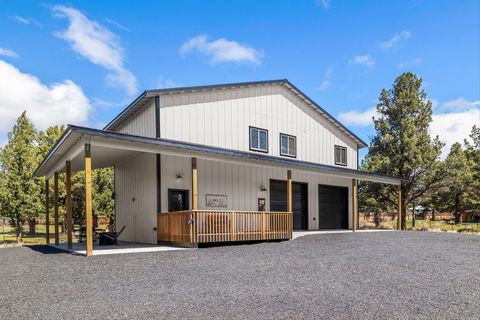 Photo of 9568 SW Scout Camp Trail, Terrebonne, OR 97760 (MLS # 220219411)