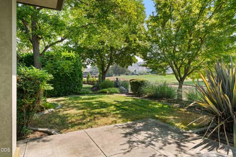 Tiny photo for 938 St Andrews Way, Eagle Point, OR 97524 (MLS # 220226838)