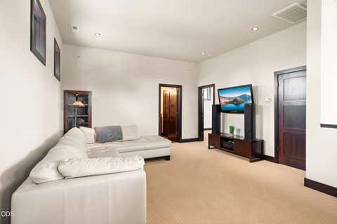 Tiny photo for 938 St Andrews Way, Eagle Point, OR 97524 (MLS # 220226838)