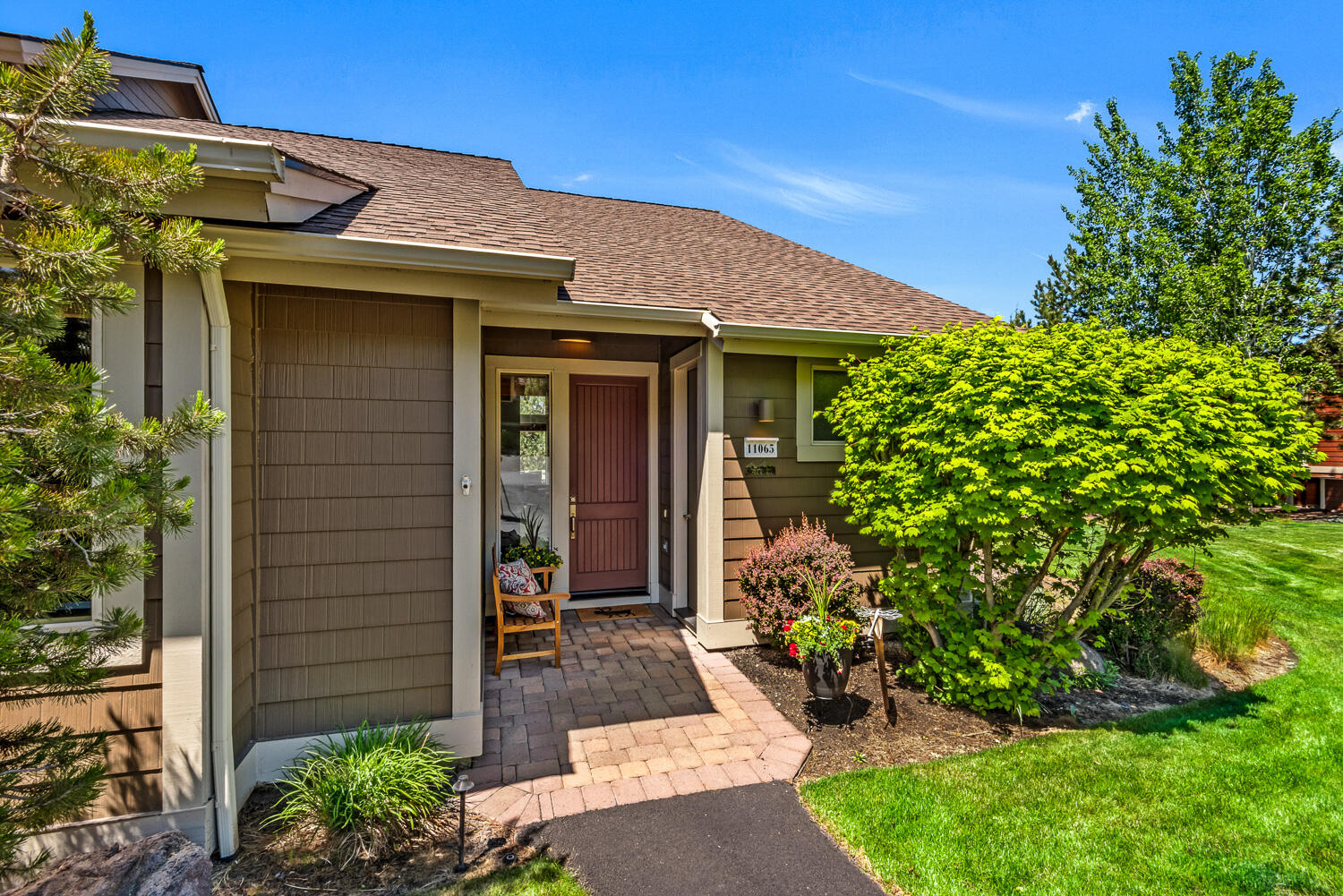 11065 Village Loop