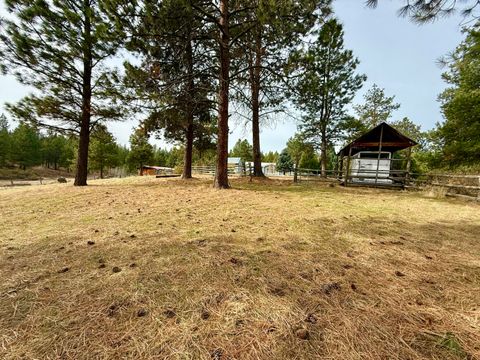 Tiny photo for 370 Highway 422, Chiloquin, OR 97624 (MLS # 220211425)