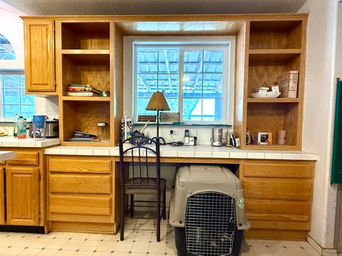 Tiny photo for 370 Highway 422, Chiloquin, OR 97624 (MLS # 220211425)