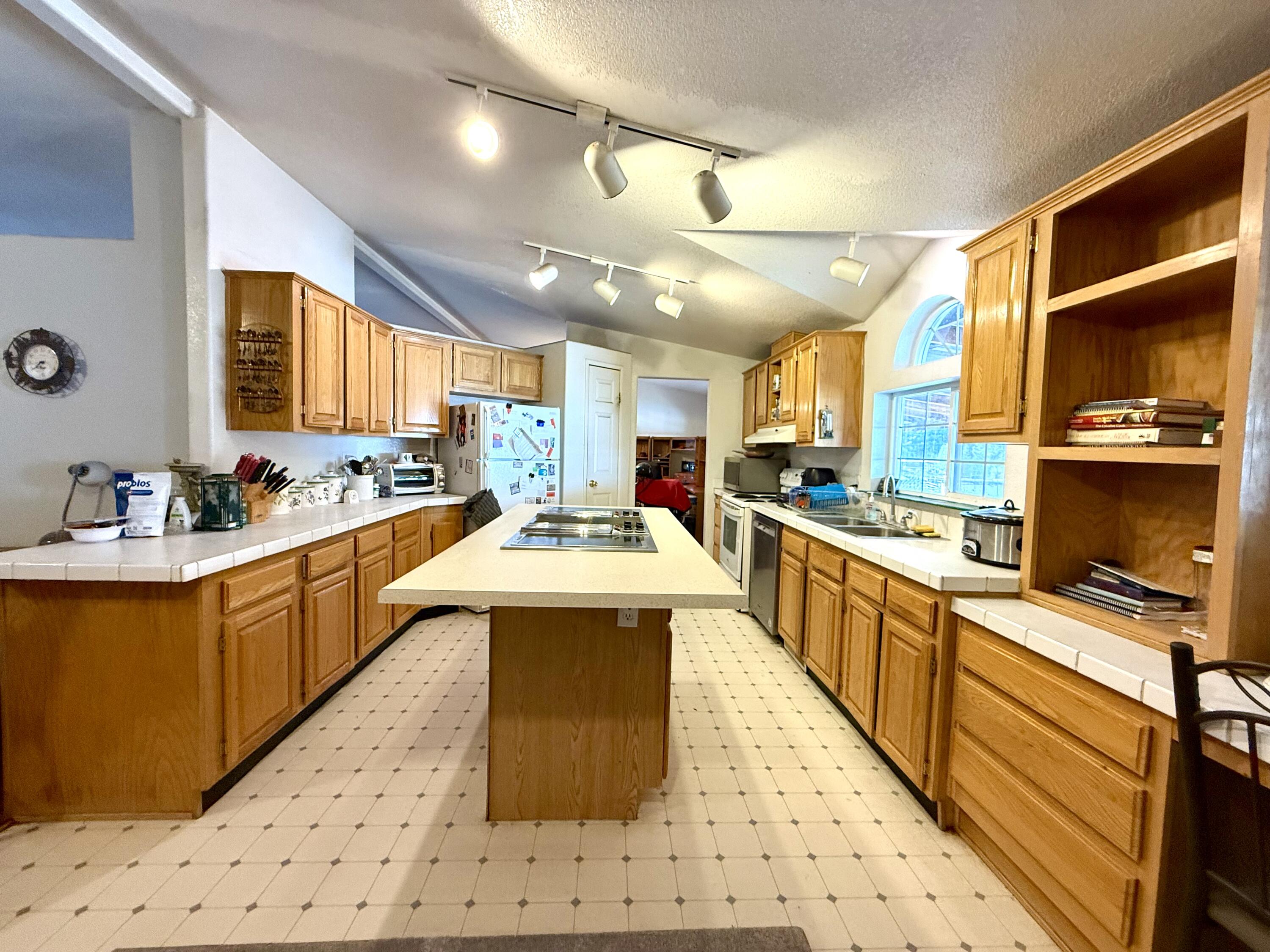 Chiloquin Acres - Residential