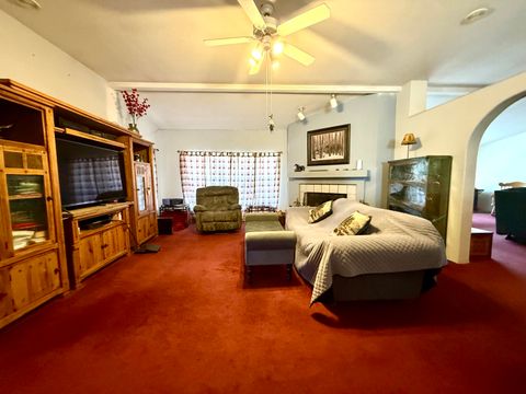 Tiny photo for 370 Highway 422, Chiloquin, OR 97624 (MLS # 220211425)