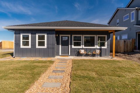 1060 NW Amos Court Prineville OR 97754