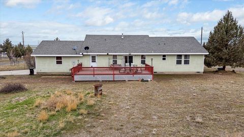 Tiny photo for 13645 SW Prairie Road, Terrebonne, OR 97760 (MLS # 220215310)
