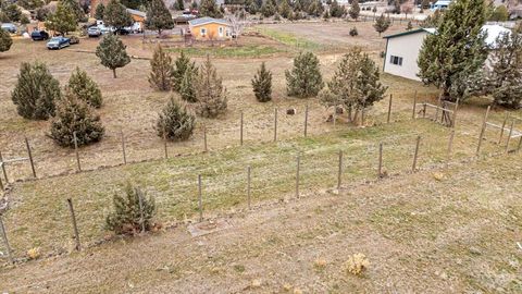 Tiny photo for 13645 SW Prairie Road, Terrebonne, OR 97760 (MLS # 220215310)