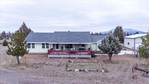Photo of 13645 SW Prairie Road, Terrebonne, OR 97760 (MLS # 220215310)