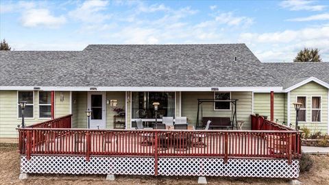 Tiny photo for 13645 SW Prairie Road, Terrebonne, OR 97760 (MLS # 220215310)