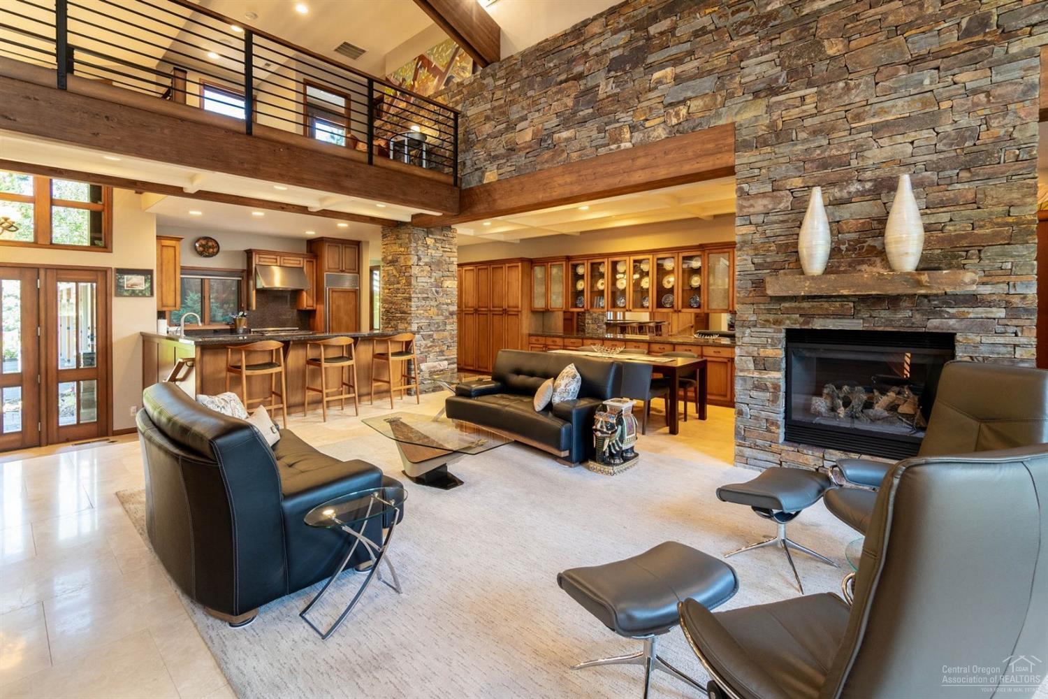 Broken Top - Residential