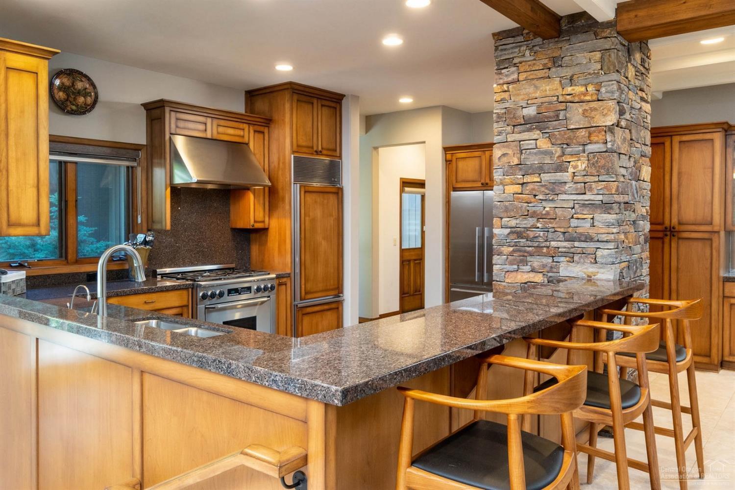 Broken Top - Residential