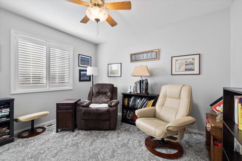 Tiny photo for 2365 NE Lakeridge Drive, Bend, OR 97701 (MLS # 220214913)