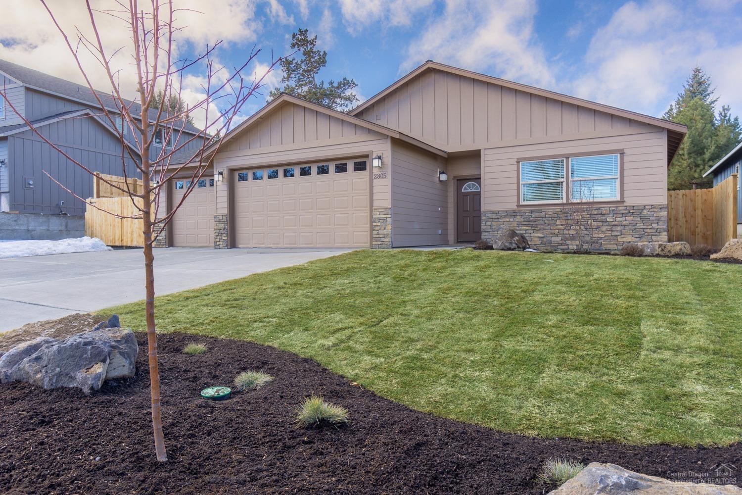 Kian Canyon - Residential