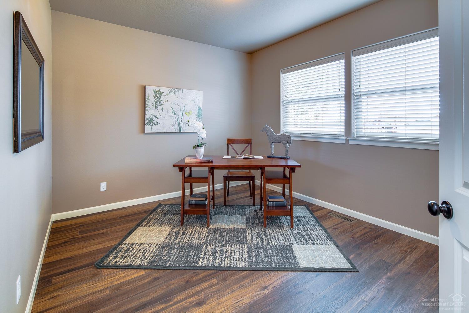 Kian Canyon - Residential