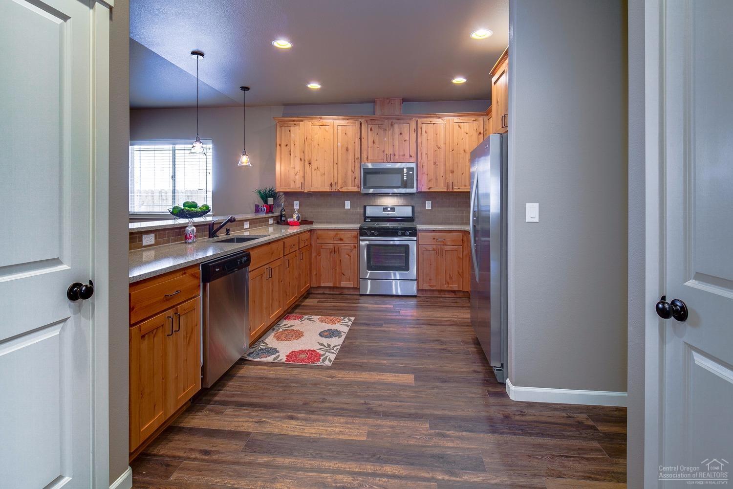 Kian Canyon - Residential