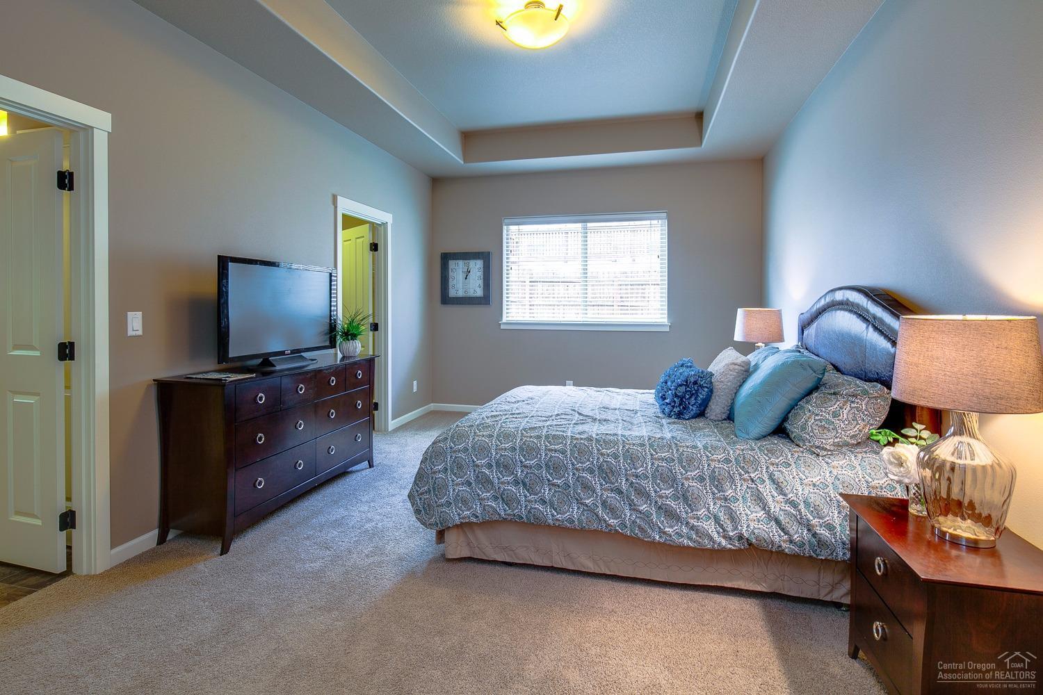 Kian Canyon - Residential