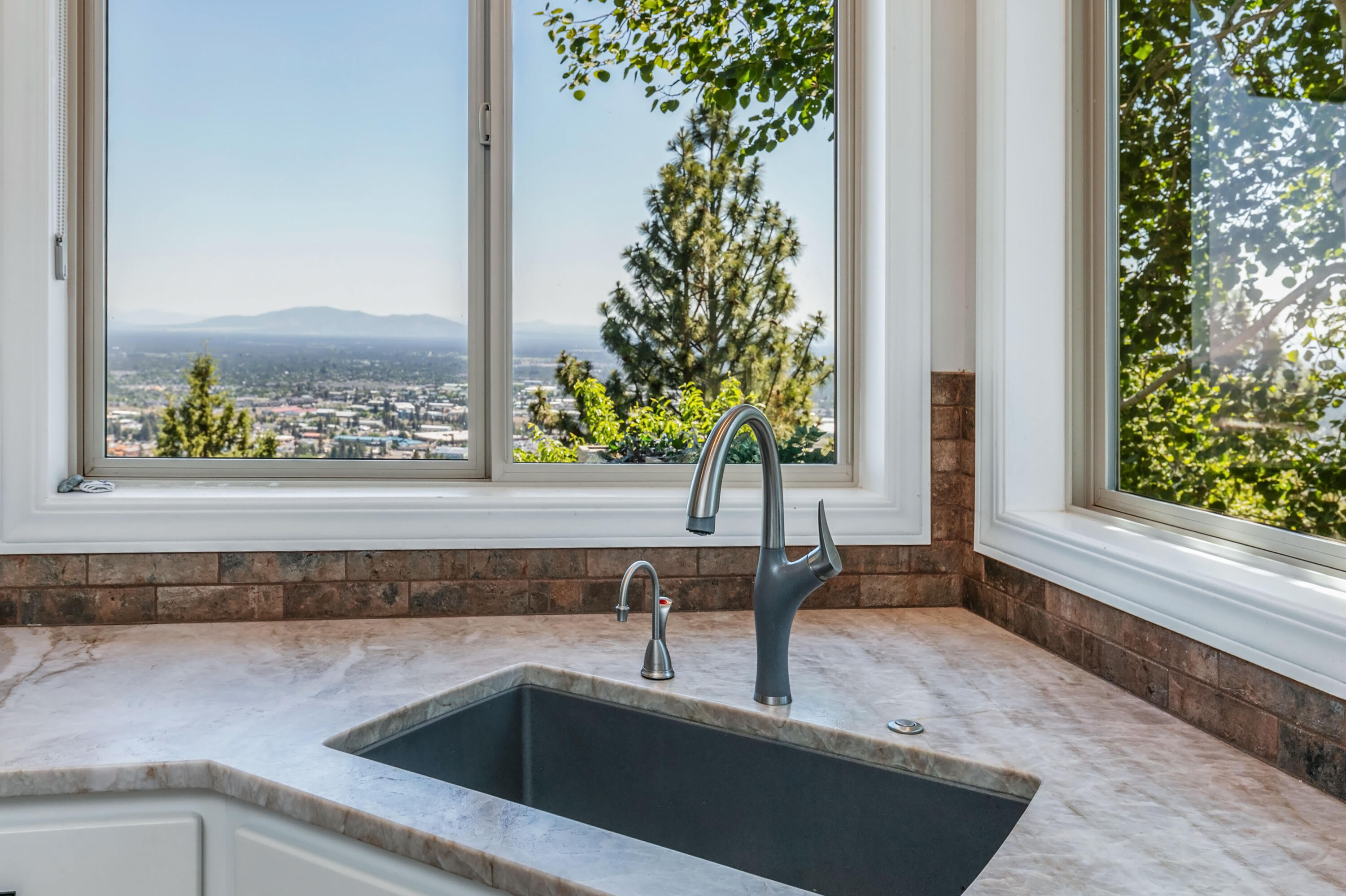 Awbrey Butte - Residential