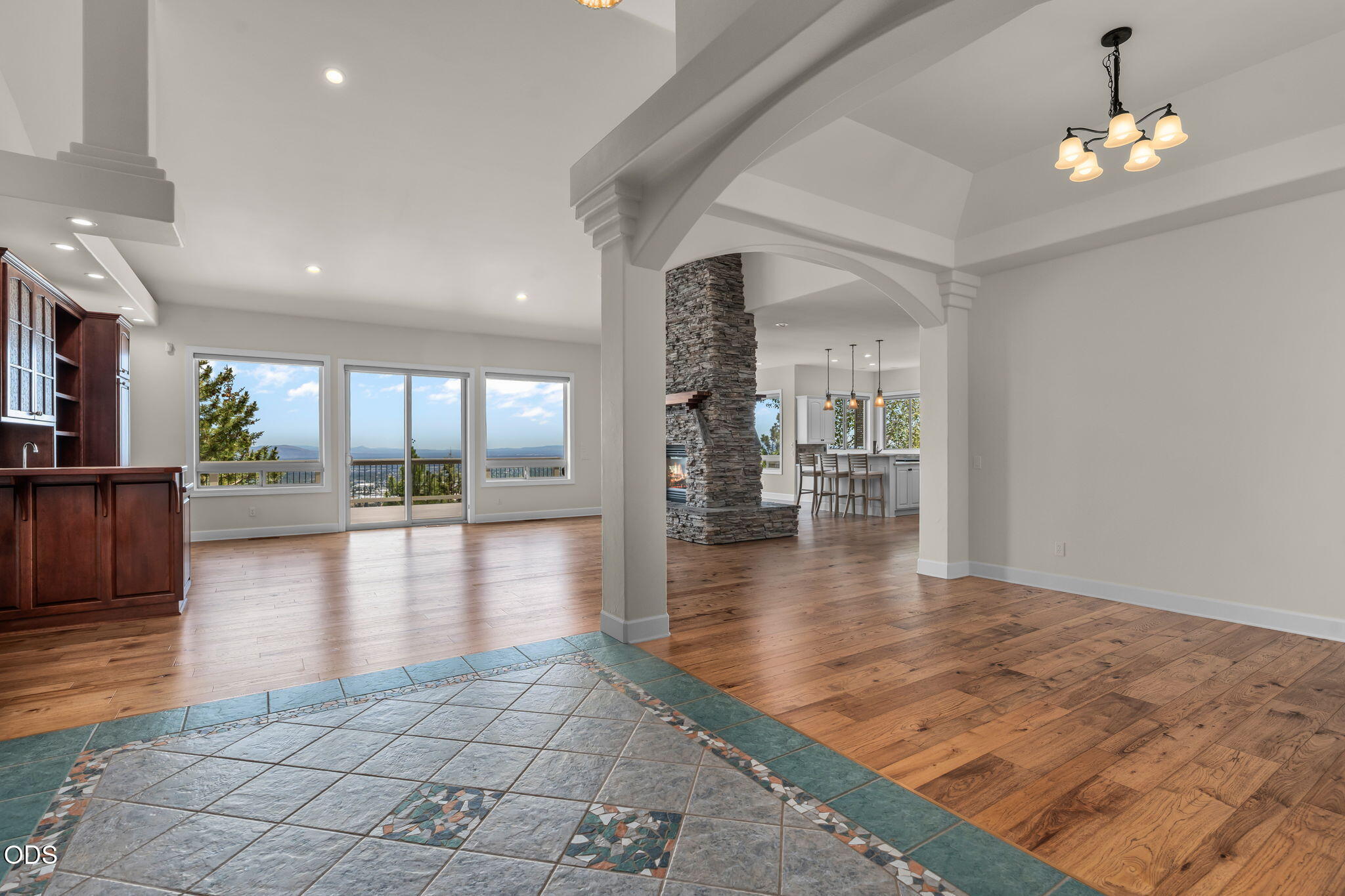 1166 NW Redfield Circle