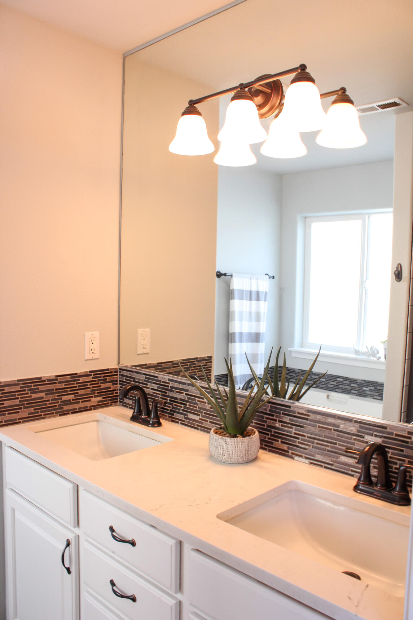 River Canyon Estates - Residential