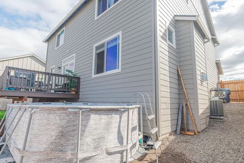 Tiny photo for 1759 Carrera Circle, Medford, OR 97504 (MLS # 220210746)