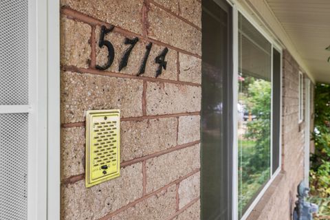 Tiny photo for 5714 Schiesel Avenue, Klamath Falls, OR 97603 (MLS # 220210670)