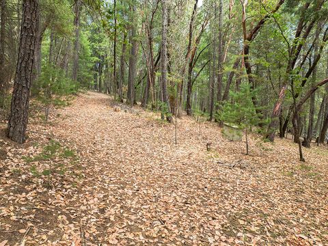 Tiny photo for 614 Thornbrook Drive, Merlin, OR 97532 (MLS # 220212207)