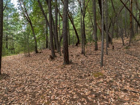 Tiny photo for 614 Thornbrook Drive, Merlin, OR 97532 (MLS # 220212207)