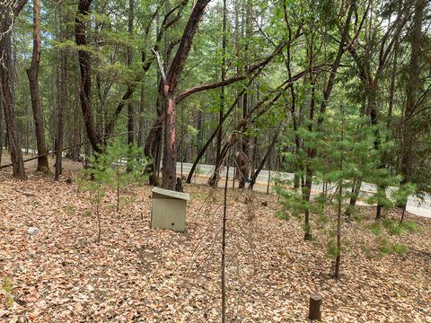 Tiny photo for 614 Thornbrook Drive, Merlin, OR 97532 (MLS # 220212207)