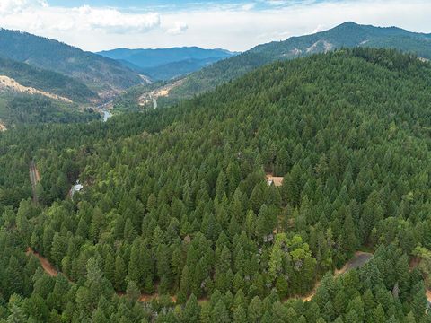 Tiny photo for 614 Thornbrook Drive, Merlin, OR 97532 (MLS # 220212207)