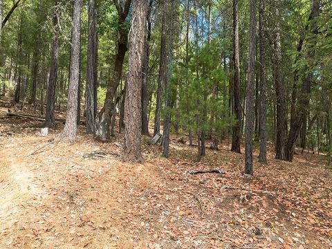 Tiny photo for 614 Thornbrook Drive, Merlin, OR 97532 (MLS # 220212207)