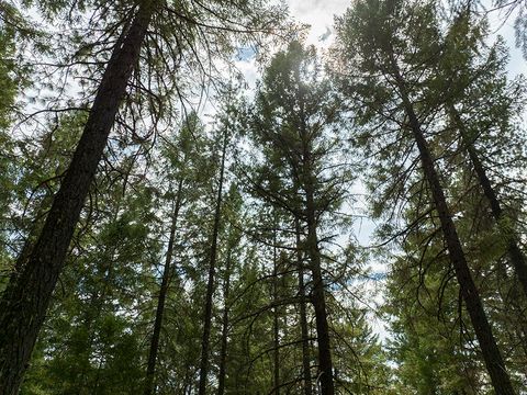 Tiny photo for 614 Thornbrook Drive, Merlin, OR 97532 (MLS # 220212207)