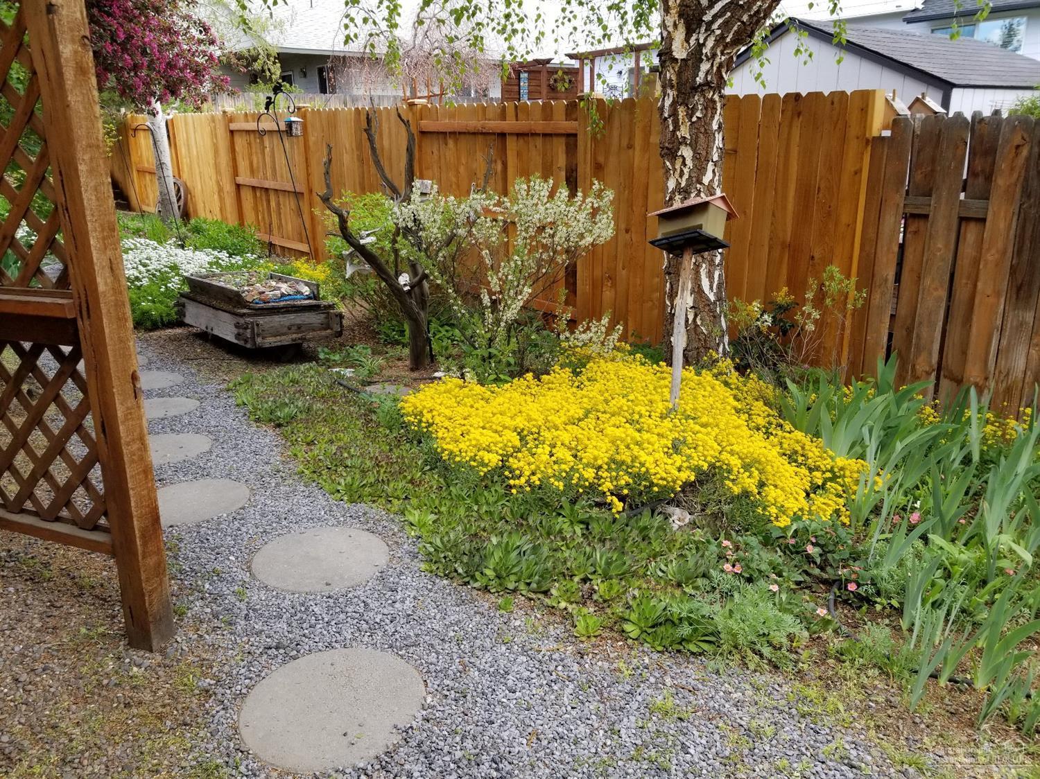 High Pointe - Residential