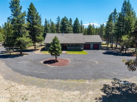 Tiny photo for 150128 Paul Drive, La Pine, OR 97739 (MLS # 220225356)