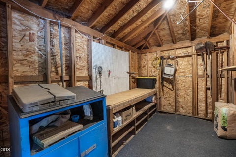 Tiny photo for 150128 Paul Drive, La Pine, OR 97739 (MLS # 220225356)