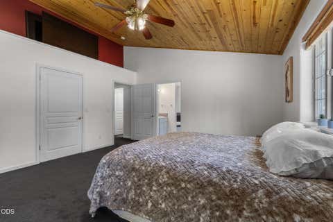 Tiny photo for 150128 Paul Drive, La Pine, OR 97739 (MLS # 220225356)