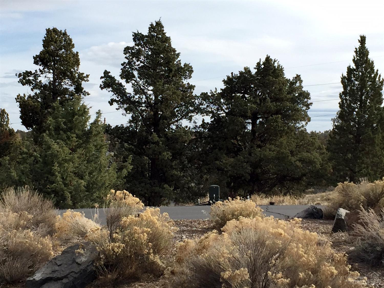 Eagle Crest - Land