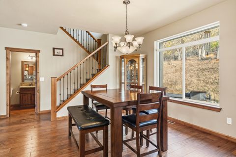 Tiny photo for 12594 McNeil Creek Road, Trail, OR 97541 (MLS # 220214205)