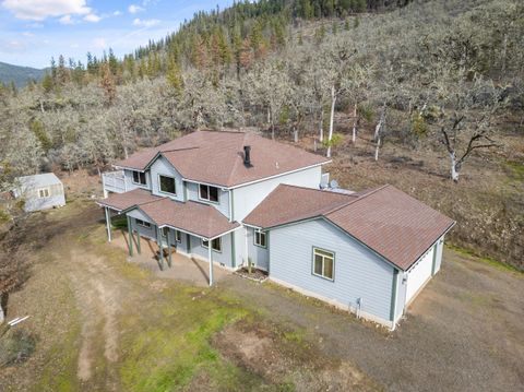 Tiny photo for 12594 McNeil Creek Road, Trail, OR 97541 (MLS # 220214205)