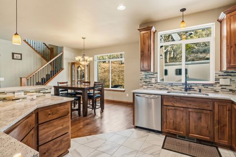 Tiny photo for 12594 McNeil Creek Road, Trail, OR 97541 (MLS # 220214205)