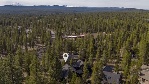 Tiny photo for 57752 Lassen Lane #9, Sunriver, OR 97707 (MLS # 220219571)