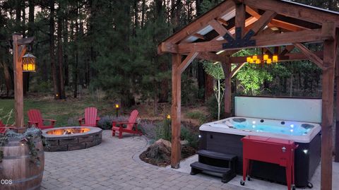 Tiny photo for 54937 Forest Lane, Bend, OR 97707 (MLS # 220224802)