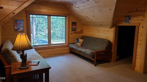 Tiny photo for 54937 Forest Lane, Bend, OR 97707 (MLS # 220224802)
