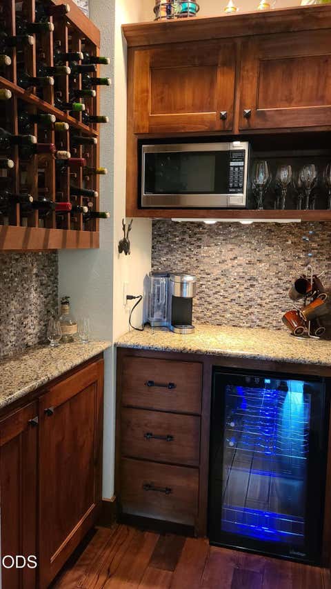 Tiny photo for 54937 Forest Lane, Bend, OR 97707 (MLS # 220224802)