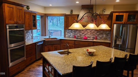 Tiny photo for 54937 Forest Lane, Bend, OR 97707 (MLS # 220224802)