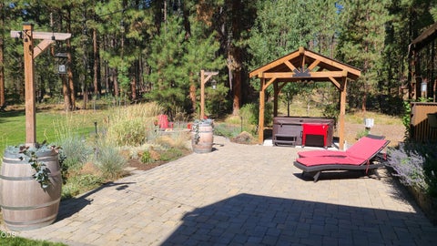 Tiny photo for 54937 Forest Lane, Bend, OR 97707 (MLS # 220224802)